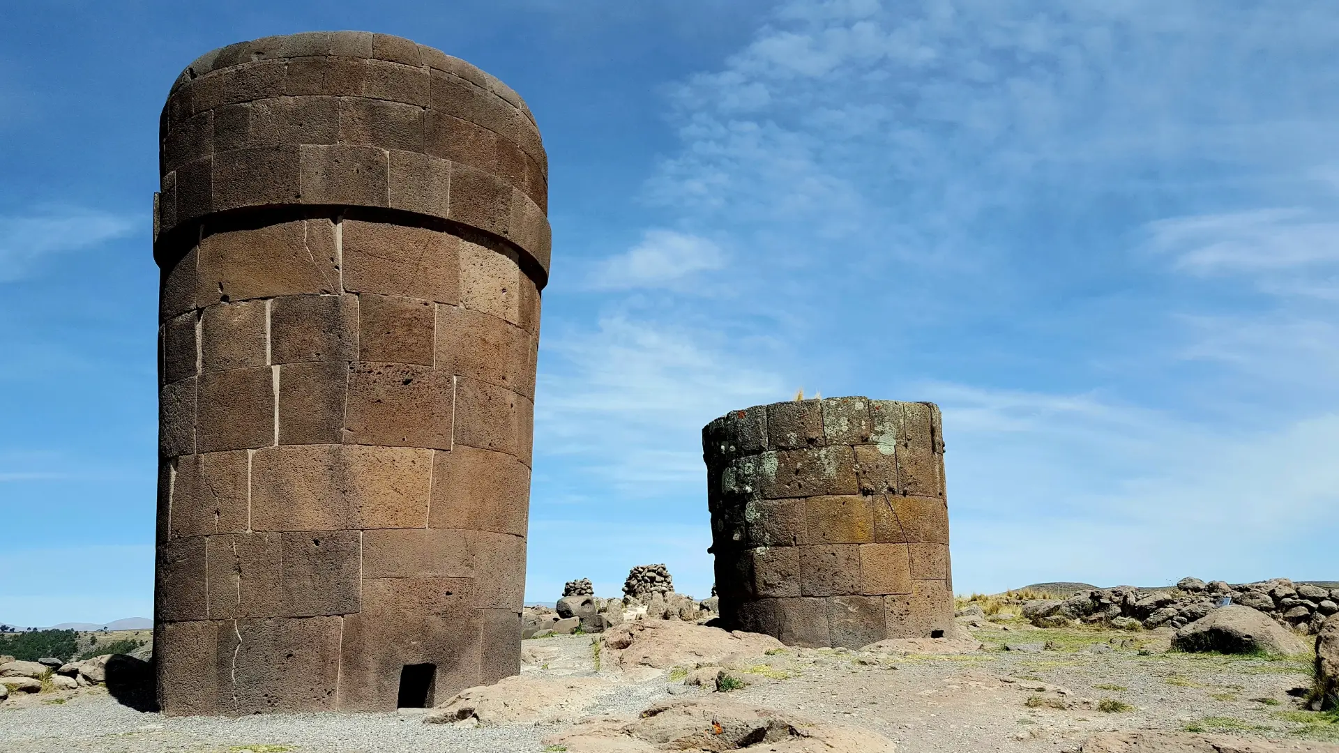 CHULLPAS DE SILLUSTANI
