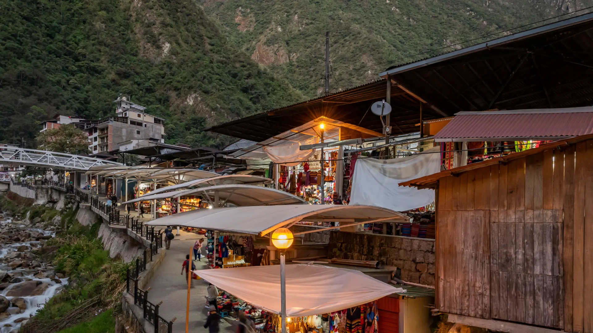 MACHUPICCHU PUEBLO